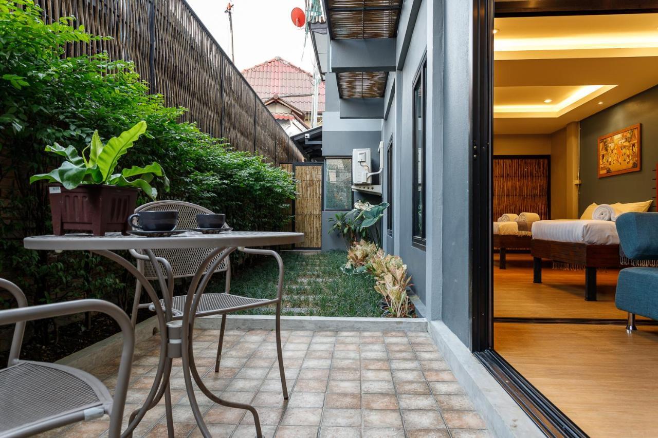 Hostel One Art And Gallery Чиангмай Экстерьер фото